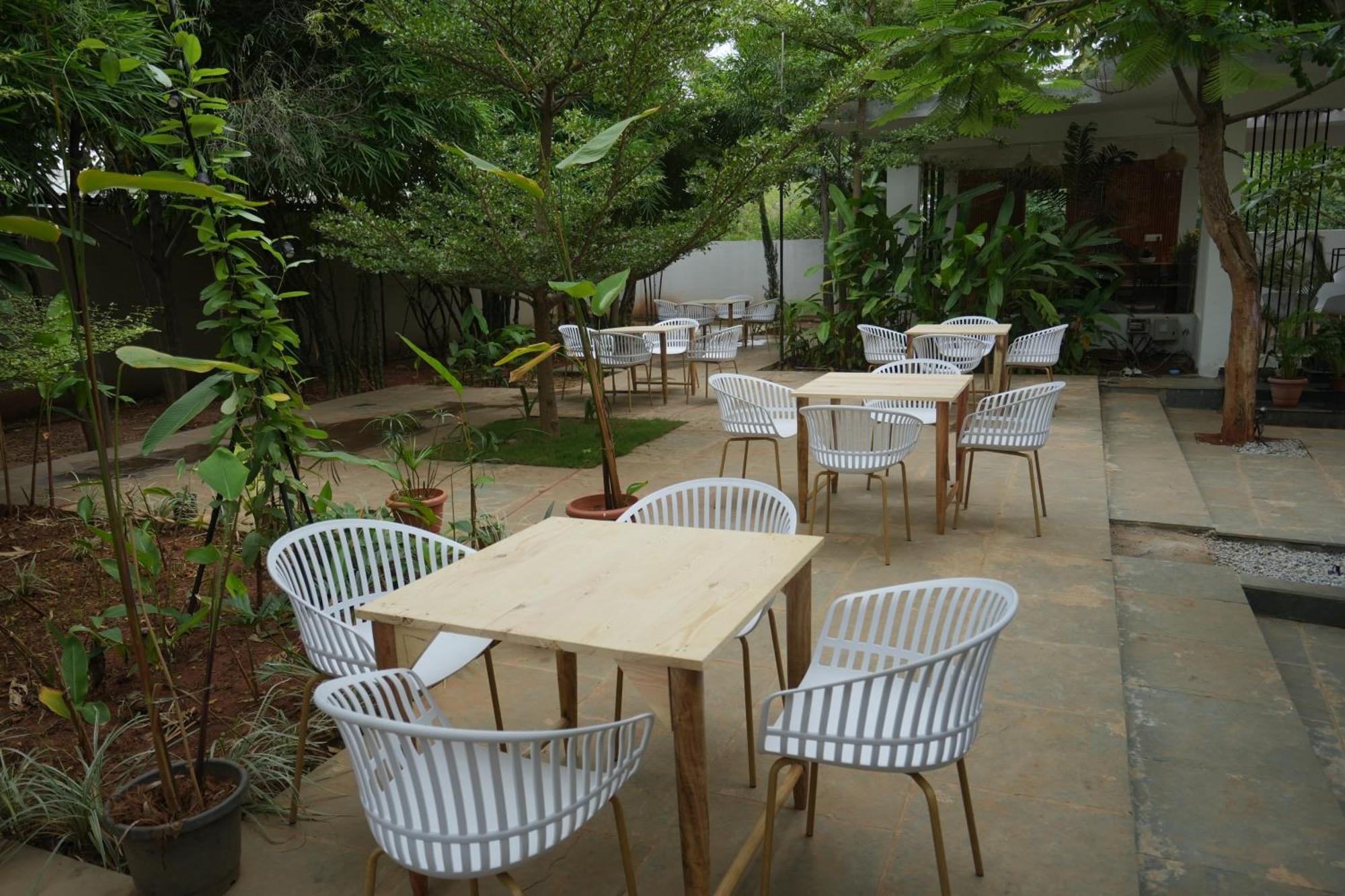 Happy Retreats - Kai Hotel Chik Ballapur Luaran gambar