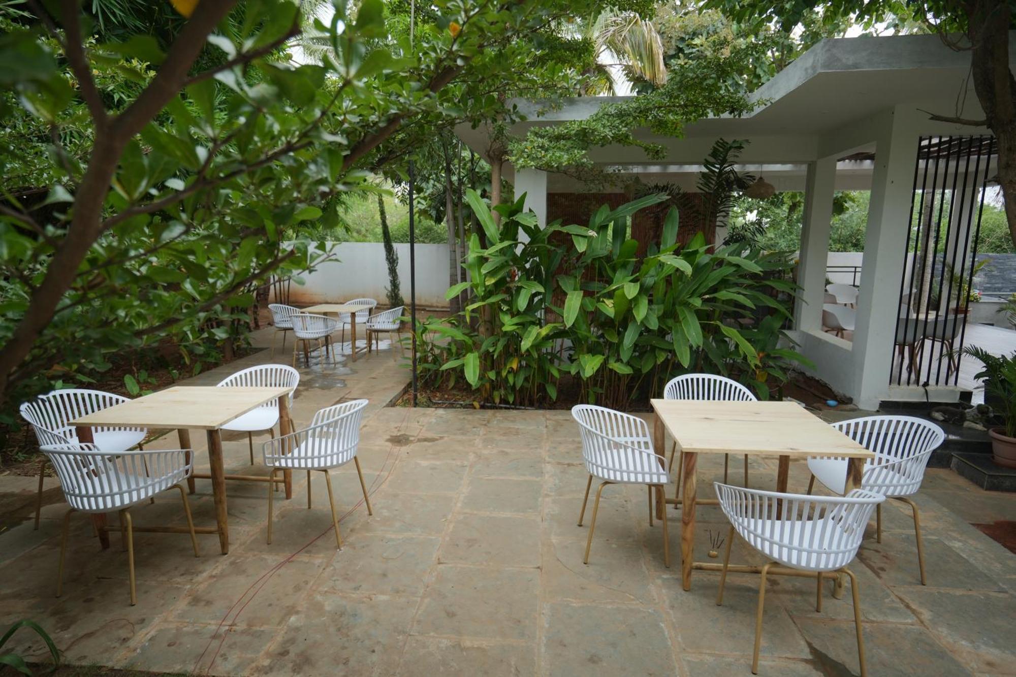 Happy Retreats - Kai Hotel Chik Ballapur Luaran gambar